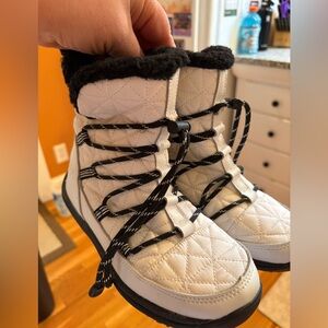 BearPaw Quilted Winter Boots - White and Black